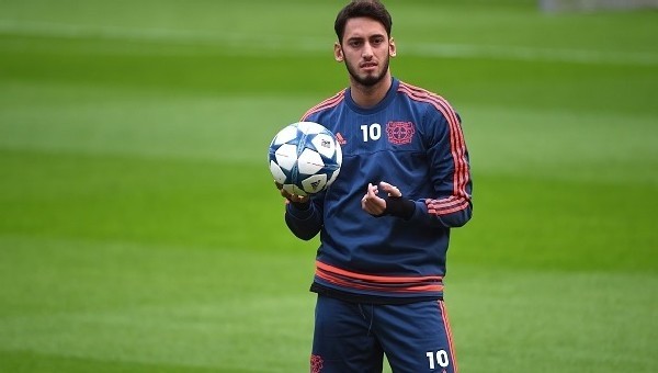 Hakan Çalhanoğlu için 40 milyon Euro'luk teklif