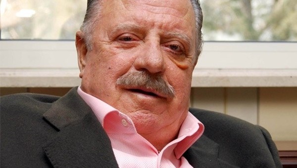 İlhan Cavcav'a sürpriz doğum günü