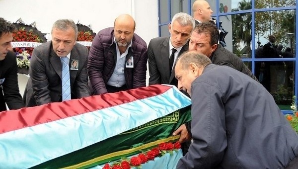 Kenan İskender, son yolculuğuna uğurlandı