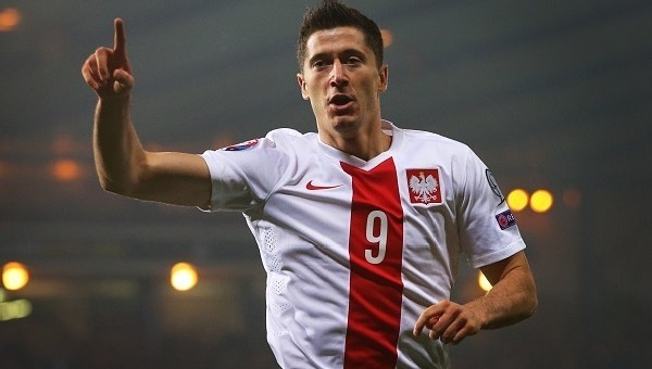 Lewandowski rekor peşinde