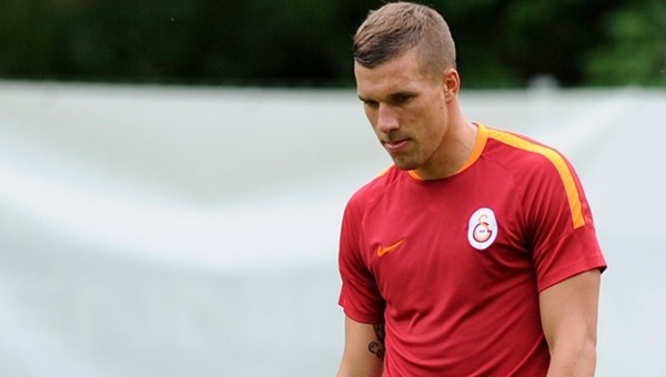 Lukas Podolski sonucu beğenmedi
