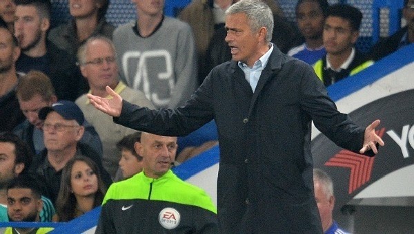 Mourinho, Federasyonu eleştirdi