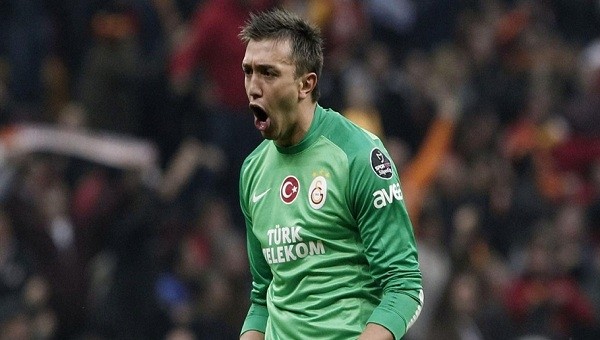 Muslera'dan Fenerbahçe derbisi yorumu