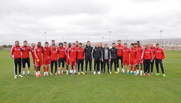 Okan Buruk ilk idmanına çıktı