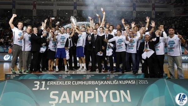 Şampiyon Anadolu Efes!