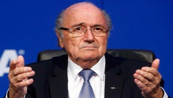 Sepp Blatter'e kötü haber