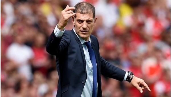 Slaven Bilic'in takımı ligde yara aldı