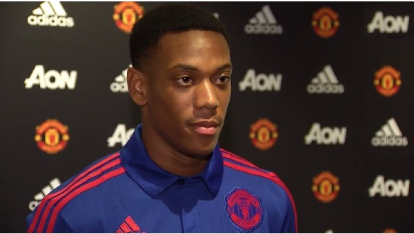 Taraftarlar en iyisi Anthony Martial dedi