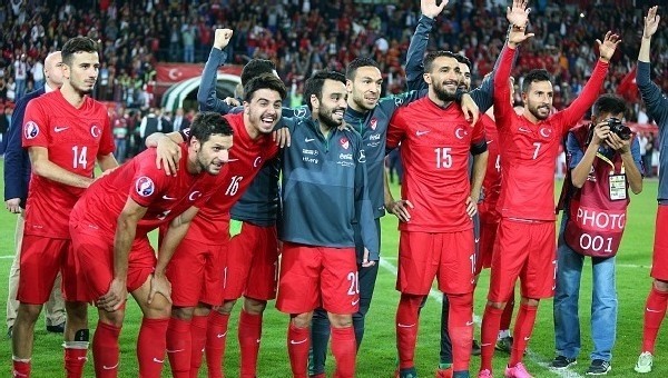 Trabzonlu taraftarlardan şok istek!