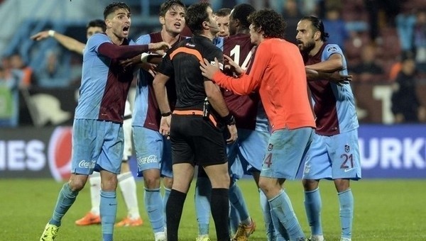 Trabzonspor maçında kural hatası var mı?