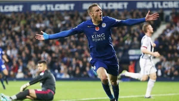 Jamie Vardy, Van Nistelrooy'u yakaladı