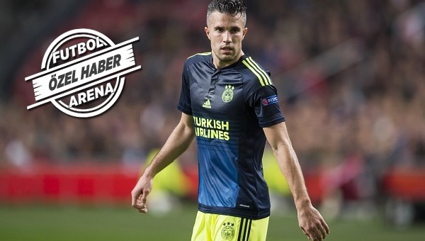 Barcelona, Van Persie'yi istiyor