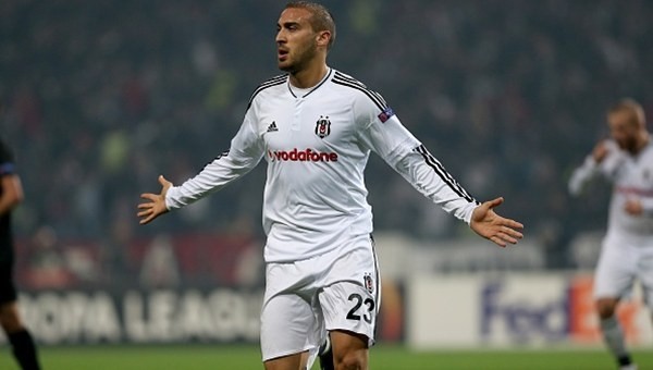Cenk golcülüğünü gösterdi!