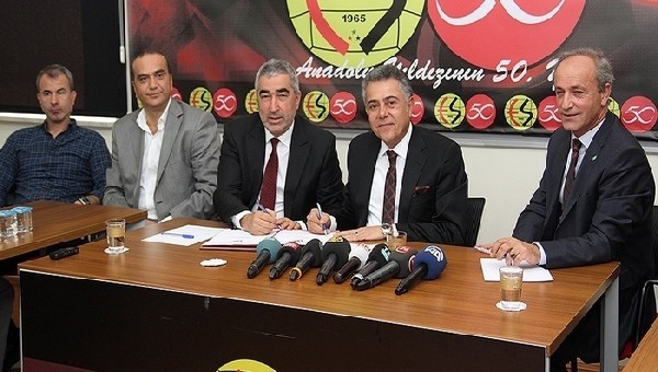 Eskişehirspor'da Samet Aybaba dönemi