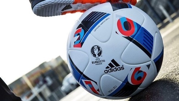 EURO 2016 topu görücüye çıktı