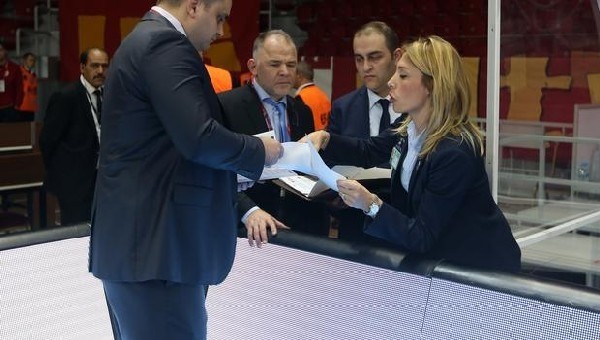 Fenerbahçe, Galatasaray'ı şikayet etti