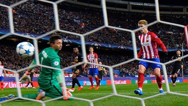 Fernando Muslera da direnemedi!
