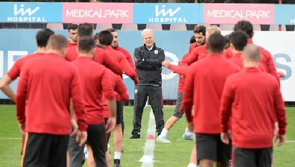 Galatasaray'da 2 sakat birden