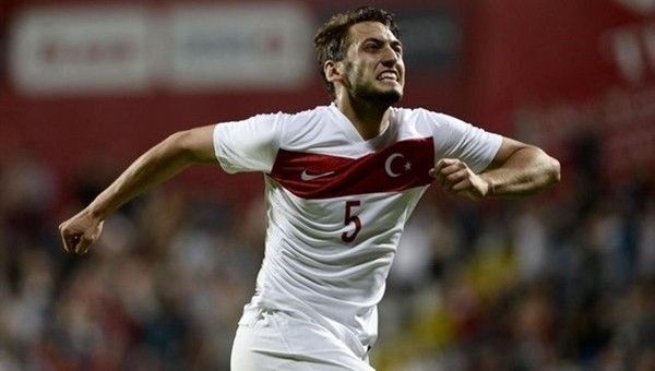 Hakan Çalhanoğlu: 