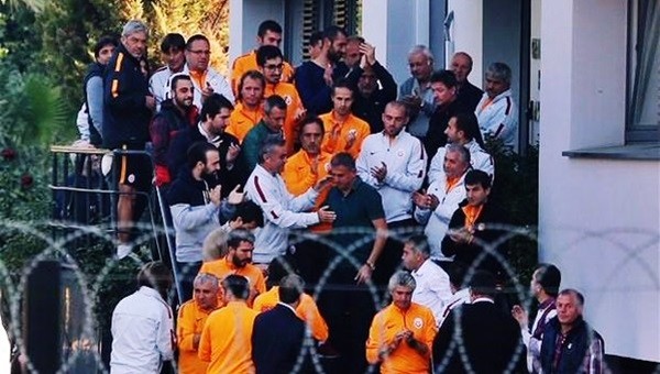 Hamza Hamzaoğlu'nu Bilal Kısa uğurladı