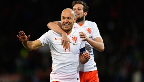 Hollanda'nın Robben özlemi sona erdi