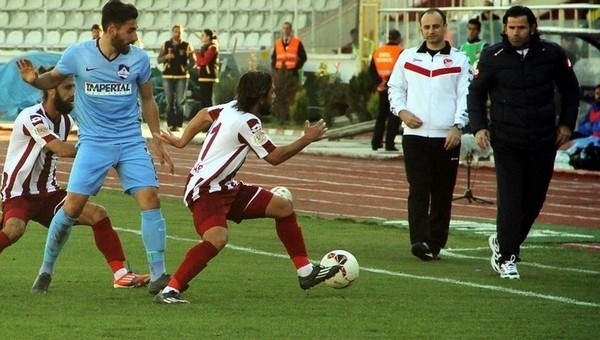 İbrahim Üzülmez ilk maçını kazandı