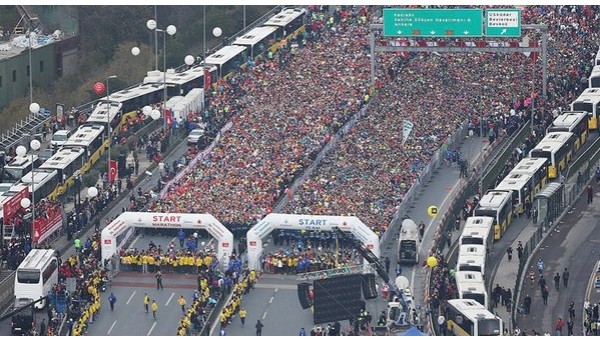 İstanbul koşuyor! Vodafone 37. İstanbul Maratonu başladı