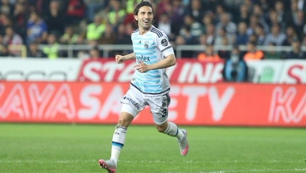 Mersin'de tribünler çileden çıktı
