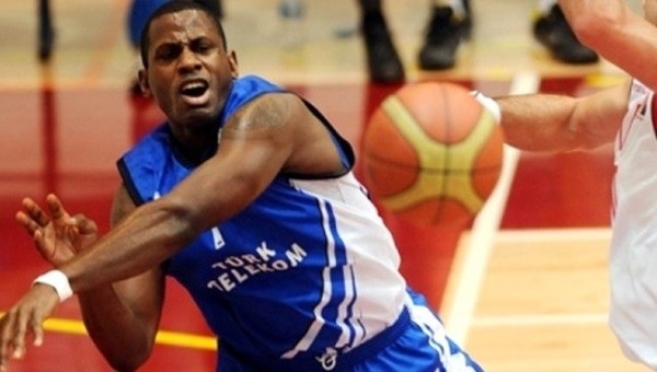 Michael Wright ölü bulundu