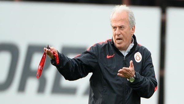 Mustafa Denizli'den sürpriz ilk 11