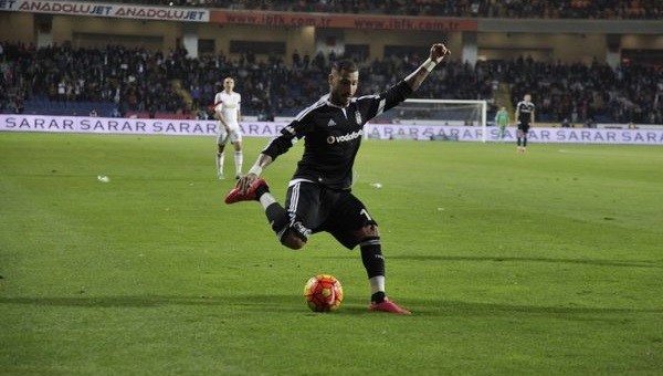 Quaresma ortaladı, Beşiktaş yetişemedi