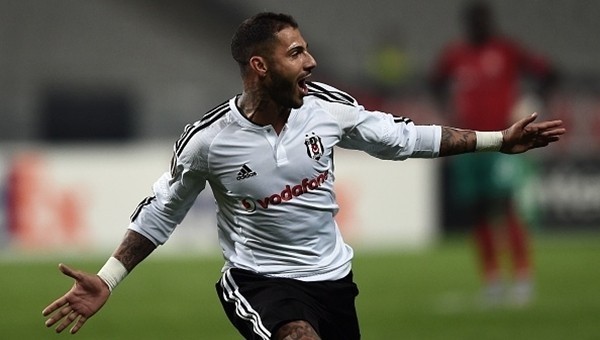 Ricardo Quaresma Avrupa Ligi'nde haftanın futbolcusu seçildi