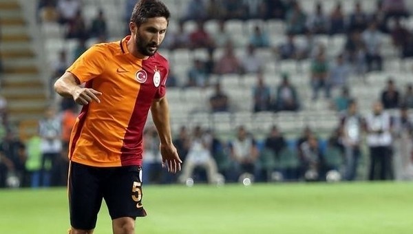 Sabri Sarıoğlu'nun sözleşmesi uzuyor