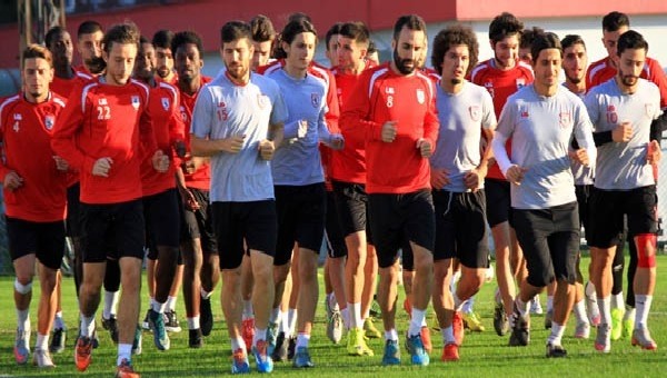 Samsunspor liderliğini sürdürdü