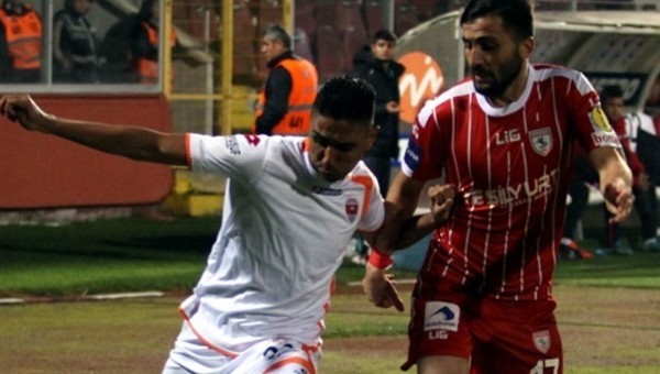 Samsunspor zirveyi bırakmadı