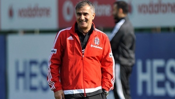 Şenol Güneş'ten Sneijder yorumu
