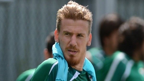 Serdar Azizin menajeri transfer için İtalya'da