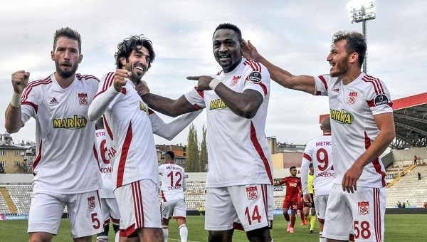 Sivasspor siftah yaptı! Farka gitti...