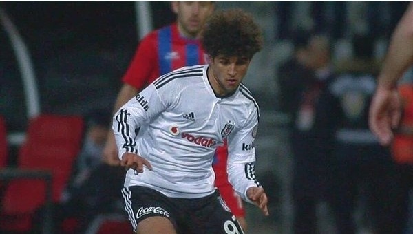 Beşiktaş'ın umut vaat eden genç oyuncusunun ön çapraz bağları koptu!