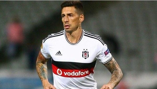 Beşiktaş'ta sürpriz yolcu! Flaş iddia