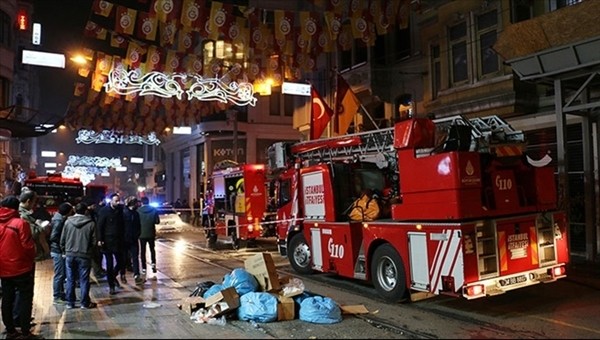 Beyoğlu GS Store'da yangın paniği! Sebebi belli oldu