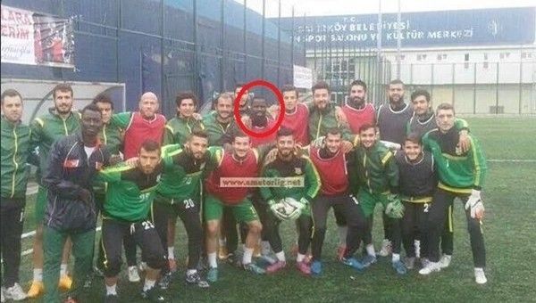 Emmanuel Eboue'nin yeni adresi şok etti