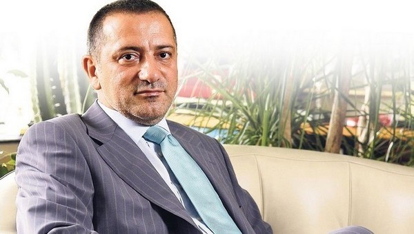 Fatih Altaylı: 'Dursun Özbek kulübü batağasürükler'