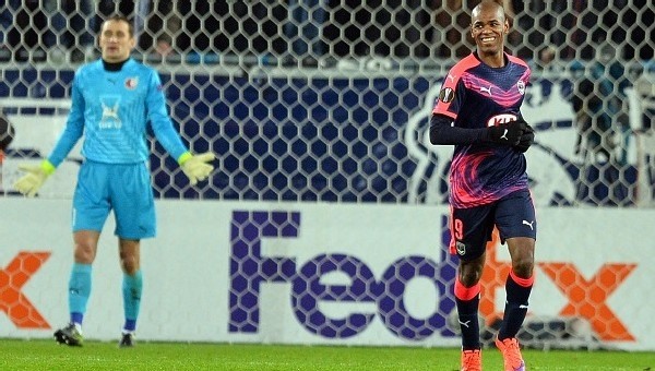 Fenerbahçe, Diego Rolan'ın peşinde