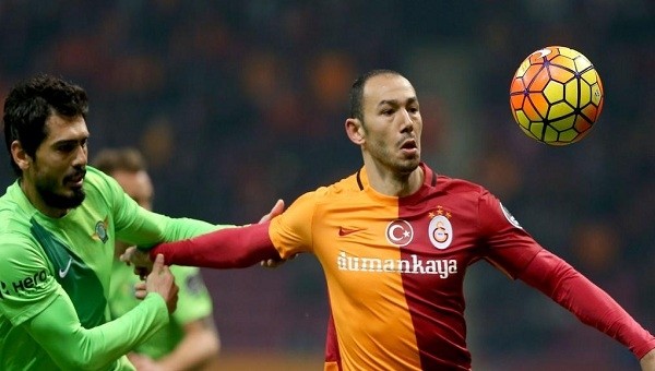 Galatasaray, Akhisar maçında 12'den vurdu