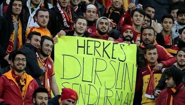 Galatasaray-Akhisar maçında protesto! Hangi futbolcular ıslıklandı?