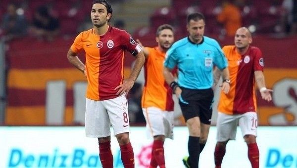 Galatasaray'da Beşiktaş derbisi öncesi tehlike