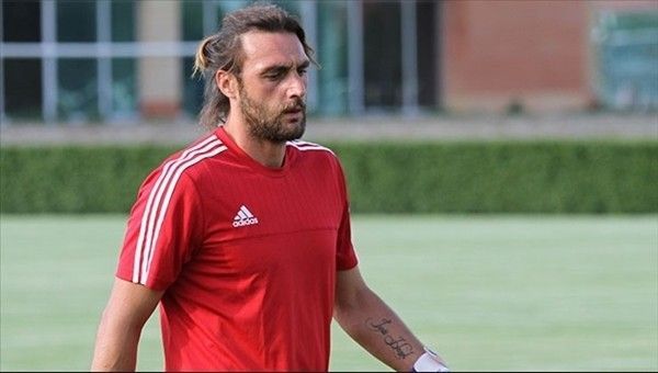 Hakan Arıkan hangi takıma transfer oldu?