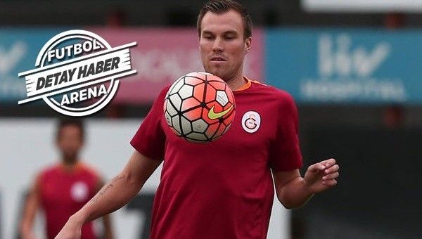 Kevin Grosskreutz cebini doldurup gidiyor