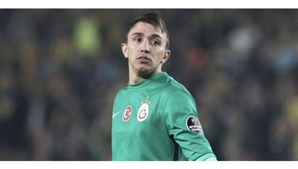 Inter, Fernando Muslera'yı istiyor